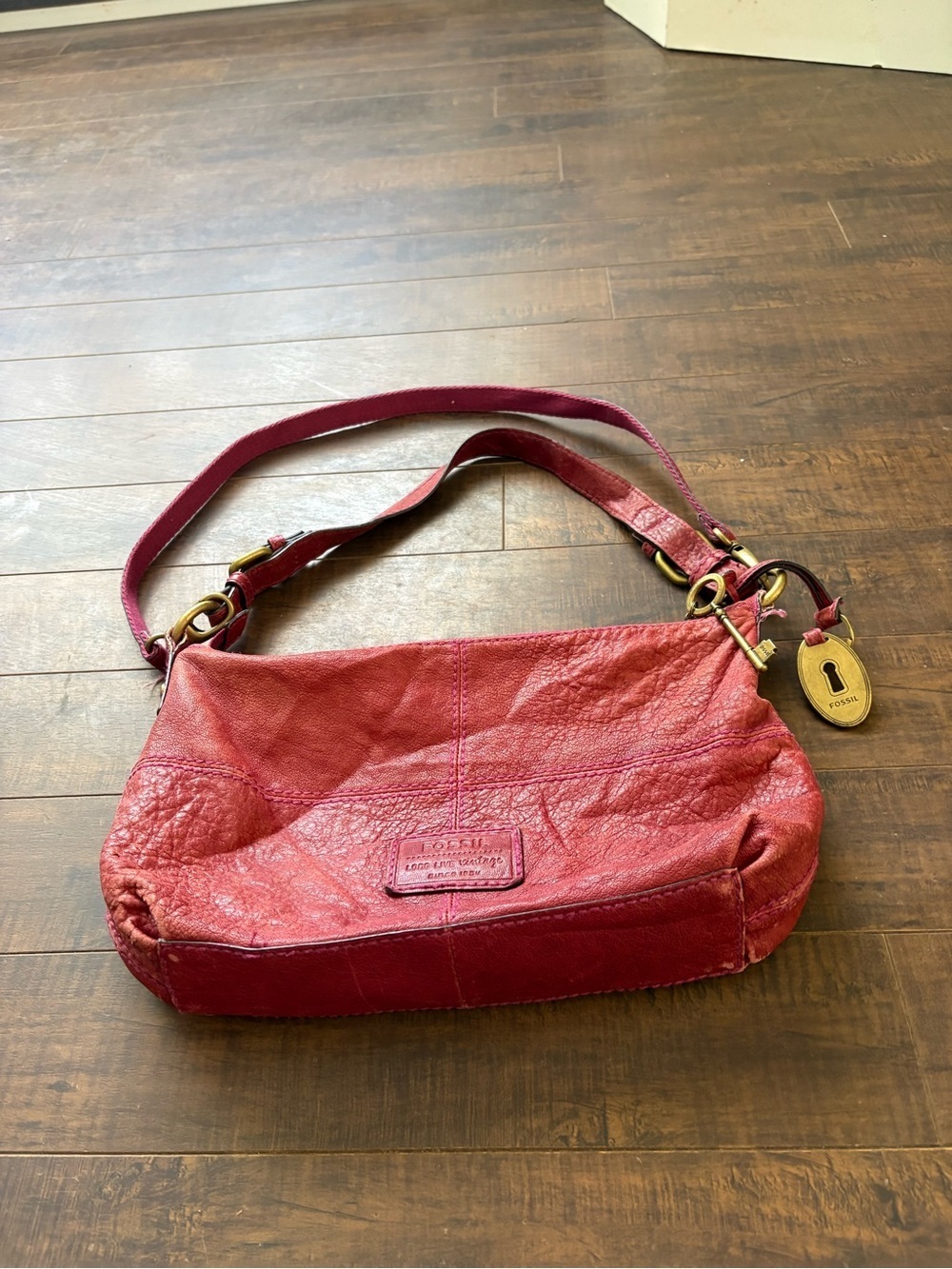 Vintage Long Live  Red Leather Shoulder Bag - Picture 2 of 14